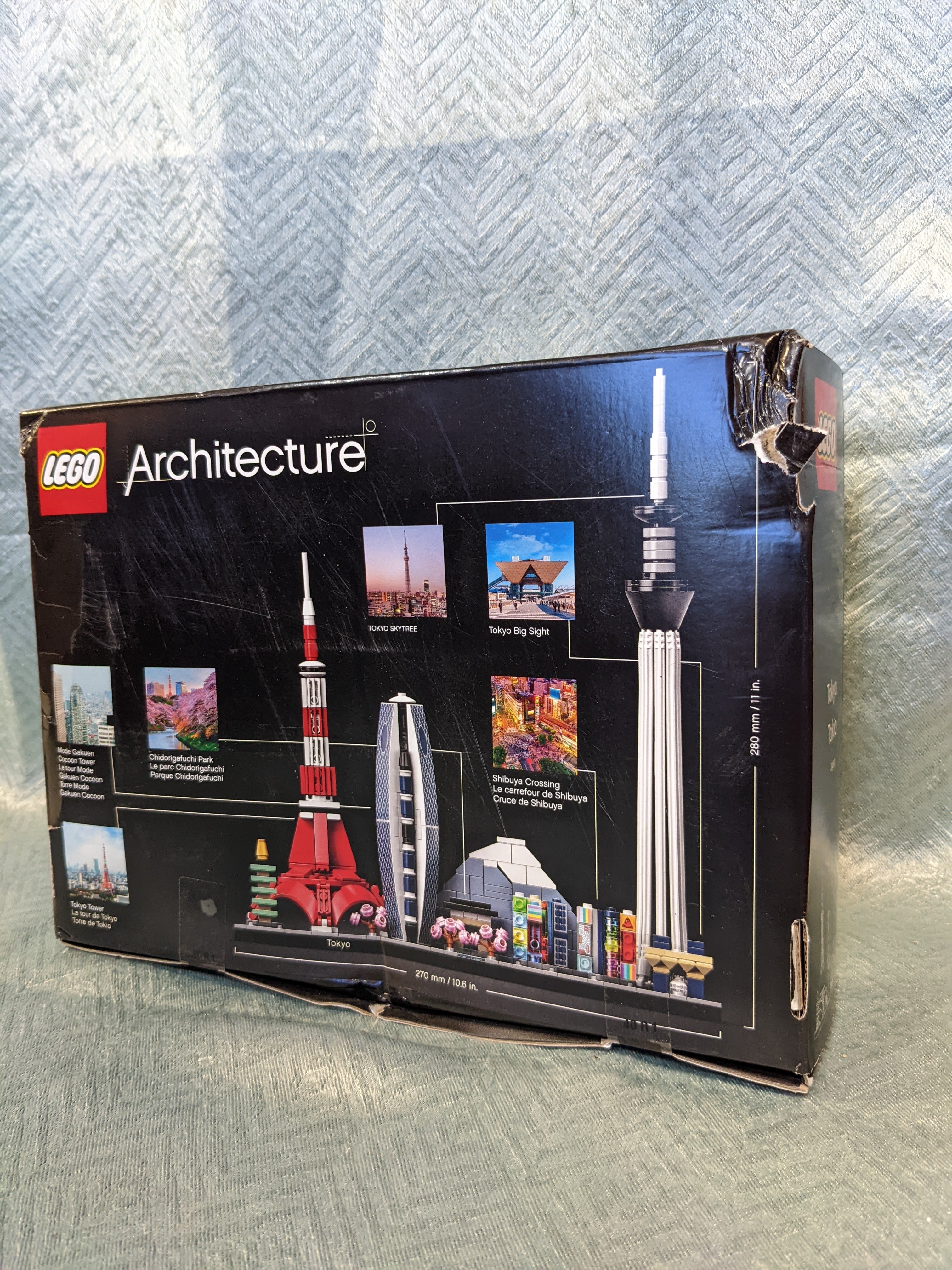 LEGO Architecture Skylines: Tokyo 21051 Building Kit, Collectible Architecture Building Set for Adults (547 Pieces) (7544051400942)
